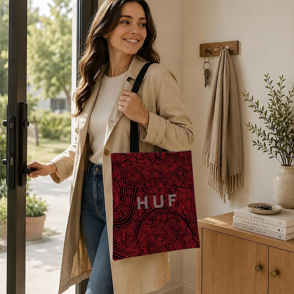 ストリートウェアブランドHufのファッション収納バッグ、キャ - Streetwear Brand Bag のレビューと価格